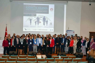 Düzce Üniversitesi Rektör Yardımcısı Prof. Dr. Genç: &quot;Aile birey için dünyaya açılan bir pencere&quot;
