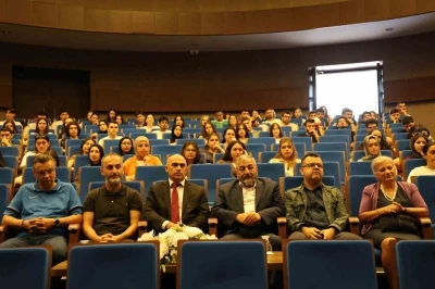 Düzce Üniversitesinde oryantasyon programları başarıyla tamamlandı
