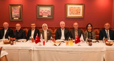 D&uuml;zce yemekleri 138 yıllık restoranda pişti
