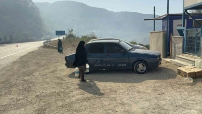 Düzceliler birlik oldu, yangına müdahale eden ekiplere tam destek verdi
