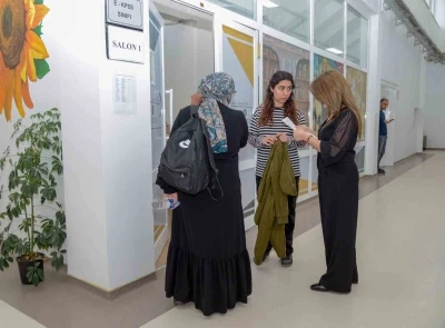 E-KPSS adaylarına hem prova hem moral desteği
