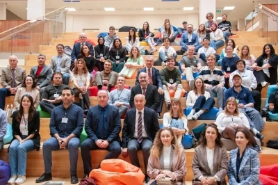 EBYÜ’de &quot;Global Englishes in Language Teaching Programı&quot;nın açılışı gerçekleştirildi
