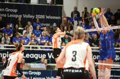 Eczacıbaşı Dynavit, Sırbistan&rsquo;dan 3 puanla d&ouml;nd&uuml;
