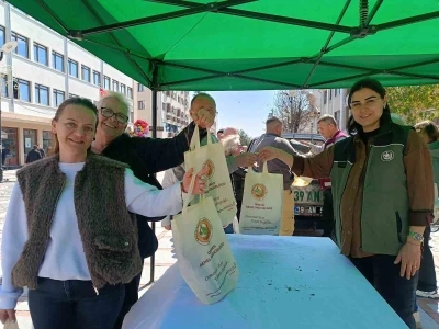 Edirne&rsquo;de 3 bin ıhlamur fidanı toprakla buluşacak

