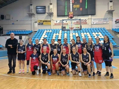 Edirne&rsquo;de 40 yaş &uuml;st&uuml; kadınlar parkede farkındalık oluşturdu
