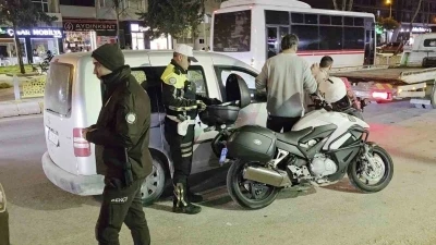 Edirne&rsquo;de asayiş ve trafik uygulaması
