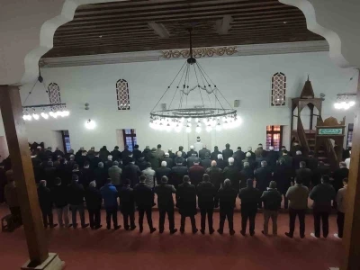 Edirne&rsquo;de Berat Kandili idrak edildi
