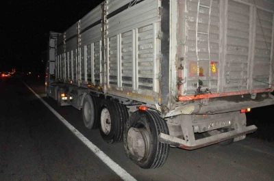 Edirne&rsquo;de feci kaza: 2 &ouml;l&uuml;, 1 yaralı
