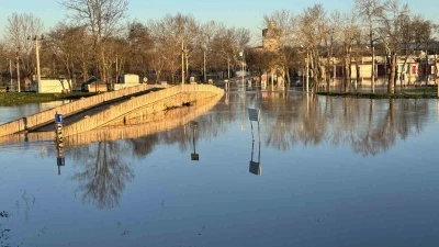 Edirne&rsquo;de Kırkpınar Er Meydanı su altında kaldı
