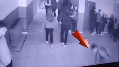 Edirne&rsquo;de &ouml;ğrencilerden sosyal deney: Yere atılan &ccedil;&ouml;pe duyarlılık

