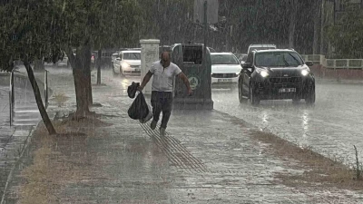 Edirne&rsquo;de sağanak yağış etkili oldu
