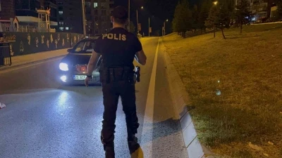 Edirne’de şok uygulama: Araçlar didik didik arandı
