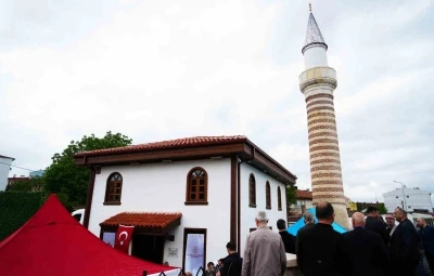 Edirne&rsquo;de tarihi Şeyh Ş&uuml;caeddin Camii yeniden ibadete a&ccedil;ıldı

