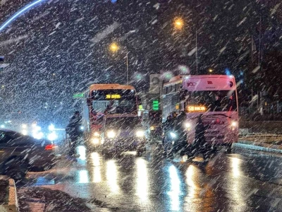 Edirne&rsquo;de yoğun kar yağışı etkili oluyor
