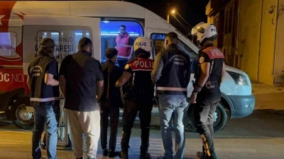 Edirne sokaklarında hareketli anlar: Kaçak göçmenler kovalamacayla yakalandı
