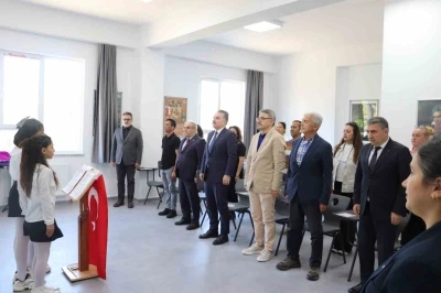 Edremit&rsquo;te eğitime hayırsever desteği

