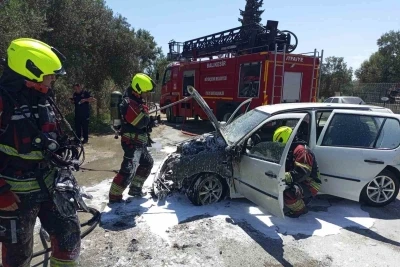 Edremit&rsquo;te korkutan ara&ccedil; yangını
