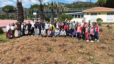 Edremit&rsquo;te toprağa değer katan dokunuş
