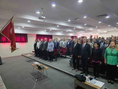 Efeler’de okul müdürleri bilgilendirildi
