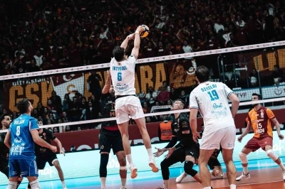 Efeler Ligi: Halkbank: 3 - Galatasaray: 0
