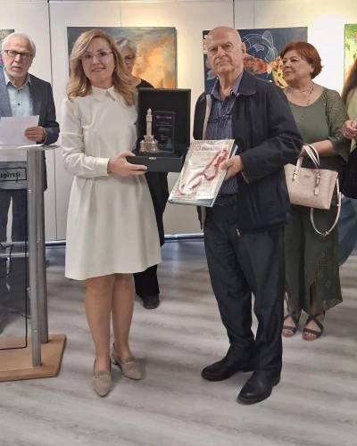 Egeli bilim insanına uluslararası başarı &ouml;d&uuml;l&uuml;
