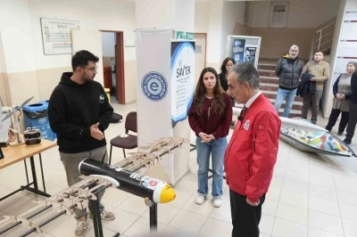Egeli gen&ccedil;ler, TEKNOFEST hazırlıklarını s&uuml;rd&uuml;r&uuml;yor
