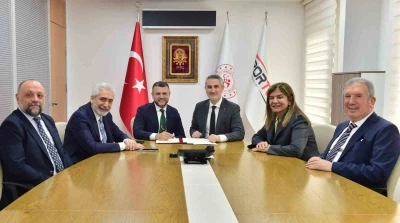 Eğil Belediyesi ile Spor Toto Teşkilatı arasında &rsquo;Y&uuml;zme Havuzu Yapımı&rsquo;na ilişkin iş birliği protokol&uuml; imzalandı
