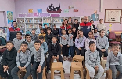 Eğirdir&rsquo;de &ouml;ğrencilere su tasarrufu ve gıda g&uuml;venliği eğitimi verildi
