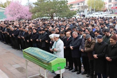 Eğitim camiasını yasa boğan veda
