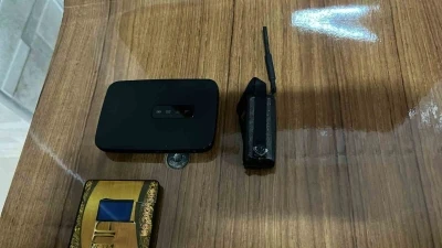 Ehliyet sınavında kopya düzeneğiyle yakalandı
