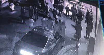 Ehliyetini ve otomobilini yeni alan s&uuml;r&uuml;c&uuml; depoya daldı
