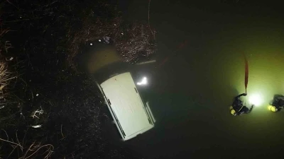 El freni &ccedil;ekilemeyen ara&ccedil;, d&uuml;şt&uuml;ğ&uuml; Porsuk &Ccedil;ayı&rsquo;ndan 4 saat sonra &ccedil;ıkarıldı
