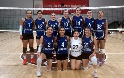 Elazığ Belediyespor Kadın Voleybol Takımı, galibiyete uzandı
