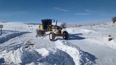Elazığ&rsquo;da 182 k&ouml;y yolu ulaşıma kapandı
