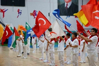 Elazığ&rsquo;da 23 Nisan coşkuyla kutlandı
