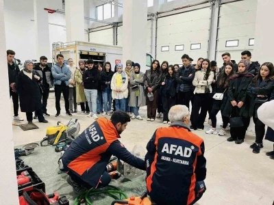 Elazığ&rsquo;da afet bilinci g&uuml;&ccedil;leniyor
