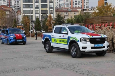 Elazığ’da emniyet ve jandarmaya 84 yeni araç
