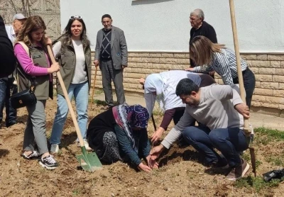 Elazığ&rsquo;da  fidan dikme etkinliği

