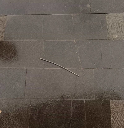 Elazığ&rsquo;da kafasına demir &ccedil;ubuk d&uuml;şen şahıs yaralandı
