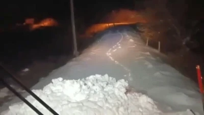 Elazığ&rsquo;da kapanan 67 k&ouml;y yolunu a&ccedil;ma &ccedil;alışmaları s&uuml;r&uuml;yor
