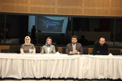 Elazığ&rsquo;da klinik değerlendirme toplantısı
