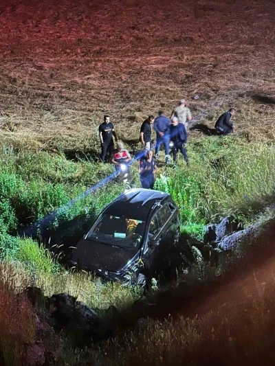 Elazığ&rsquo;da kontrolden &ccedil;ıkan cip k&ouml;pr&uuml;den dereye u&ccedil;tu: 3 yaralı
