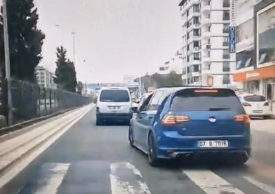 Elazığ&rsquo;da makas atan ara&ccedil; kameralara yansıdı
