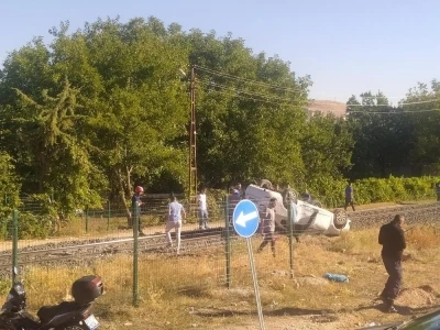 Elazığ’da otomobil takla attı: 1 yaralı
