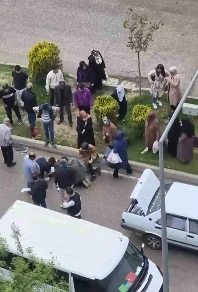 Elazığ&rsquo;da otomobilin &ccedil;arptığı yaya yaralandı
