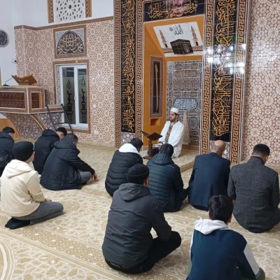 Elazığ&rsquo;da  sabah namazı gen&ccedil;lik buluşmaları s&uuml;r&uuml;yor
