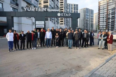 Elazığ’da site yönetimi aidatı 27 bin lira yapınca bina sakinleri isyan etti
