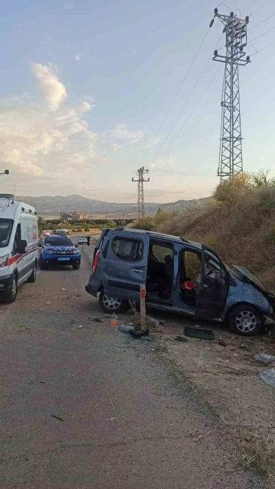 Elazığ&rsquo;da trafik kazası: 4 yaralı
