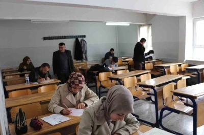Elazığ&rsquo;da umre &ouml;d&uuml;ll&uuml; bilgi yarışması
