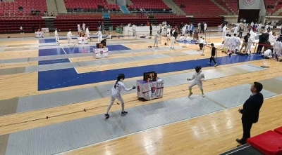 Elazığlı Elif Reyyan eskrimde T&uuml;rkiye şampiyonu
